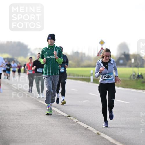 12.04.2026 - 45. Internationalen Wilhelmsburger Insellauf Dr. Thomas Lammeyer http://msf.ph/oto/9445673 12.04.2026 10:24:00 Laufen 2, 834, 2355, 2746 meine-sportfotos.de