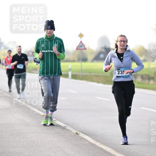 12.04.2026 - 45. Internationalen Wilhelmsburger Insellauf Dr. Thomas Lammeyer http://msf.ph/oto/9445684 12.04.2026 10:24:01 Laufen 235, 2746 meine-sportfotos.de