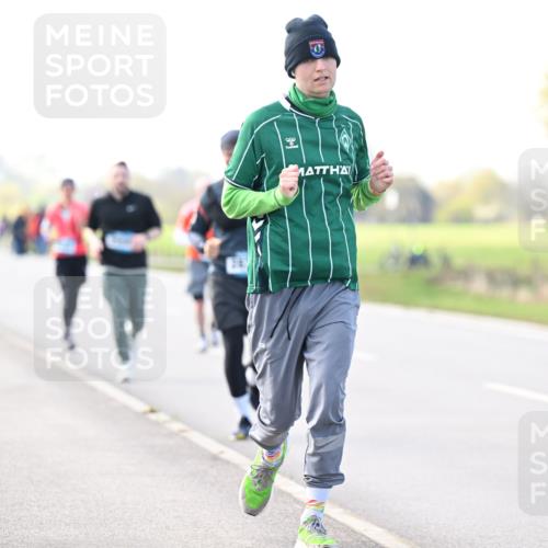12.04.2026 - 45. Internationalen Wilhelmsburger Insellauf Dr. Thomas Lammeyer http://msf.ph/oto/9445697 12.04.2026 10:24:03 Laufen  meine-sportfotos.de