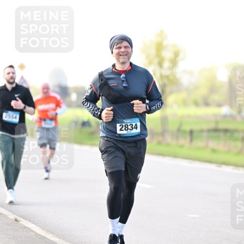 12.04.2026 - 45. Internationalen Wilhelmsburger Insellauf Dr. Thomas Lammeyer http://msf.ph/oto/9445713 12.04.2026 10:24:06 Laufen 2554, 2834 meine-sportfotos.de