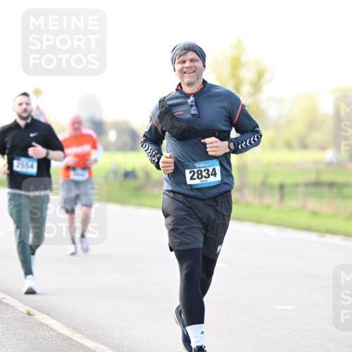 12.04.2026 - 45. Internationalen Wilhelmsburger Insellauf Dr. Thomas Lammeyer http://msf.ph/oto/9445714 12.04.2026 10:24:06 Laufen 2834 meine-sportfotos.de