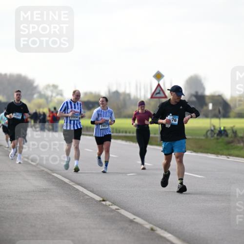 12.04.2026 - 45. Internationalen Wilhelmsburger Insellauf Dr. Thomas Lammeyer http://msf.ph/oto/9445745 12.04.2026 10:24:21 Laufen 2958, 2957, 76 meine-sportfotos.de