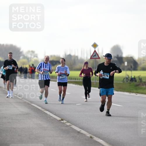 12.04.2026 - 45. Internationalen Wilhelmsburger Insellauf Dr. Thomas Lammeyer http://msf.ph/oto/9445746 12.04.2026 10:24:21 Laufen 3576 meine-sportfotos.de