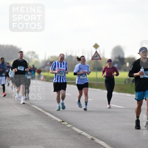 12.04.2026 - 45. Internationalen Wilhelmsburger Insellauf Dr. Thomas Lammeyer http://msf.ph/oto/9445760 12.04.2026 10:24:23 Laufen 576, 5547, 2958 meine-sportfotos.de