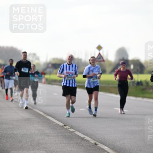 12.04.2026 - 45. Internationalen Wilhelmsburger Insellauf Dr. Thomas Lammeyer http://msf.ph/oto/9445765 12.04.2026 10:24:23 Laufen 676 meine-sportfotos.de