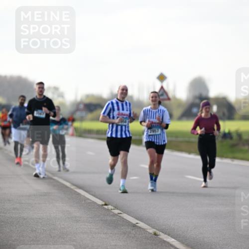 12.04.2026 - 45. Internationalen Wilhelmsburger Insellauf Dr. Thomas Lammeyer http://msf.ph/oto/9445767 12.04.2026 10:24:23 Laufen 8576 meine-sportfotos.de