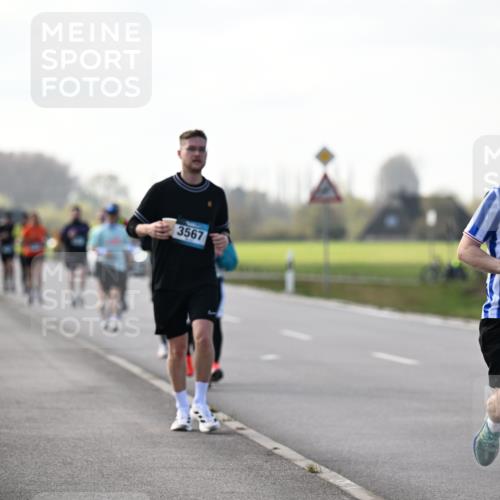 12.04.2026 - 45. Internationalen Wilhelmsburger Insellauf Dr. Thomas Lammeyer http://msf.ph/oto/9445797 12.04.2026 10:24:28 Laufen 3567, 958 meine-sportfotos.de