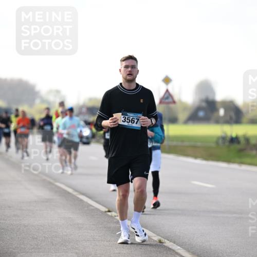 12.04.2026 - 45. Internationalen Wilhelmsburger Insellauf Dr. Thomas Lammeyer http://msf.ph/oto/9445802 12.04.2026 10:24:29 Laufen 3567 meine-sportfotos.de