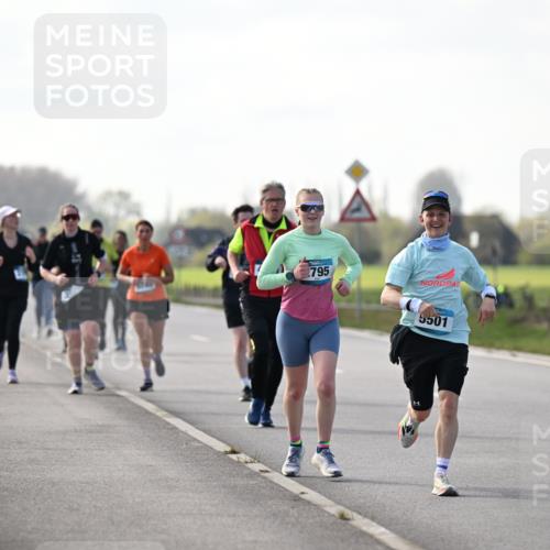 12.04.2026 - 45. Internationalen Wilhelmsburger Insellauf Dr. Thomas Lammeyer http://msf.ph/oto/9445850 12.04.2026 10:24:37 Laufen 795, 5501 meine-sportfotos.de