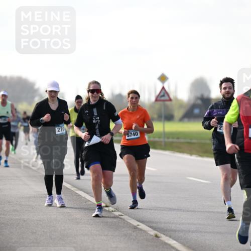 12.04.2026 - 45. Internationalen Wilhelmsburger Insellauf Dr. Thomas Lammeyer http://msf.ph/oto/9445875 12.04.2026 10:24:42 Laufen 2701, 5740, 21, 4298 meine-sportfotos.de