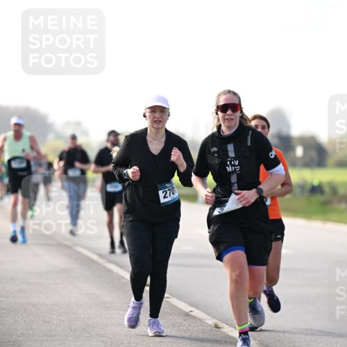 12.04.2026 - 45. Internationalen Wilhelmsburger Insellauf Dr. Thomas Lammeyer http://msf.ph/oto/9445889 12.04.2026 10:24:44 Laufen 2701 meine-sportfotos.de