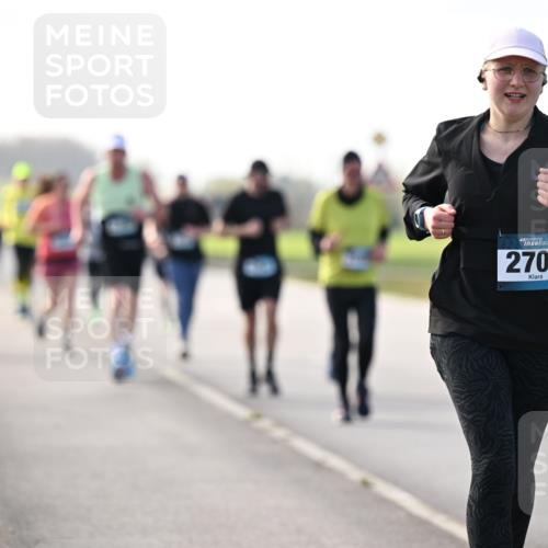 12.04.2026 - 45. Internationalen Wilhelmsburger Insellauf Dr. Thomas Lammeyer http://msf.ph/oto/9445893 12.04.2026 10:24:46 Laufen 4, 2701, 45, 32 meine-sportfotos.de