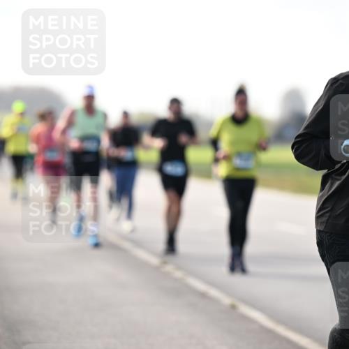 12.04.2026 - 45. Internationalen Wilhelmsburger Insellauf Dr. Thomas Lammeyer http://msf.ph/oto/9445896 12.04.2026 10:24:46 Laufen  meine-sportfotos.de