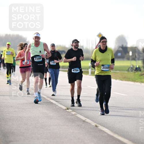 12.04.2026 - 45. Internationalen Wilhelmsburger Insellauf Dr. Thomas Lammeyer http://msf.ph/oto/9445897 12.04.2026 10:24:47 Laufen 3582, 2399, 1433, 2762, 2088, 4750 meine-sportfotos.de