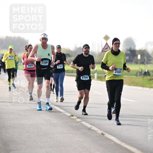 12.04.2026 - 45. Internationalen Wilhelmsburger Insellauf Dr. Thomas Lammeyer http://msf.ph/oto/9445899 12.04.2026 10:24:47 Laufen 3582, 2033, 2399, 3968, 2762, 4750, 2088 meine-sportfotos.de
