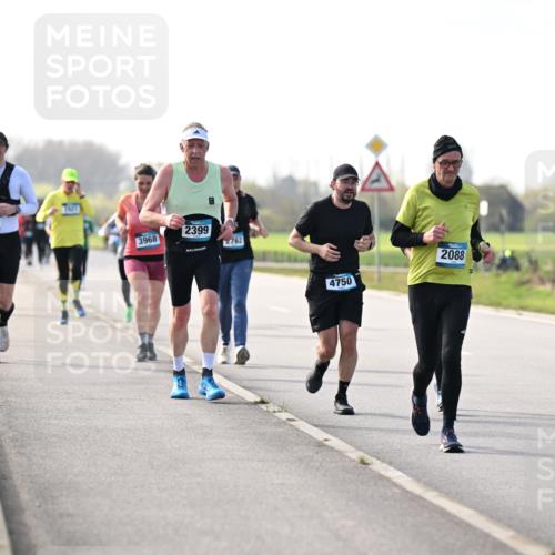 12.04.2026 - 45. Internationalen Wilhelmsburger Insellauf Dr. Thomas Lammeyer http://msf.ph/oto/9445902 12.04.2026 10:24:48 Laufen 3582, 3968, 2399, 762, 4750, 2088 meine-sportfotos.de