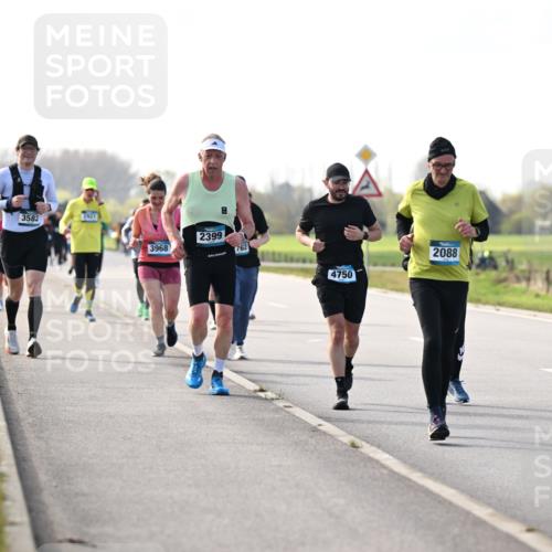 12.04.2026 - 45. Internationalen Wilhelmsburger Insellauf Dr. Thomas Lammeyer http://msf.ph/oto/9445904 12.04.2026 10:24:48 Laufen 3582, 2021, 3968, 2399, 762, 4750, 2088 meine-sportfotos.de