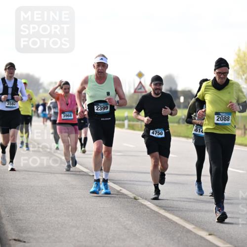 12.04.2026 - 45. Internationalen Wilhelmsburger Insellauf Dr. Thomas Lammeyer http://msf.ph/oto/9445908 12.04.2026 10:24:49 Laufen 3582, 2399, 3968, 4750, 5614, 2088 meine-sportfotos.de