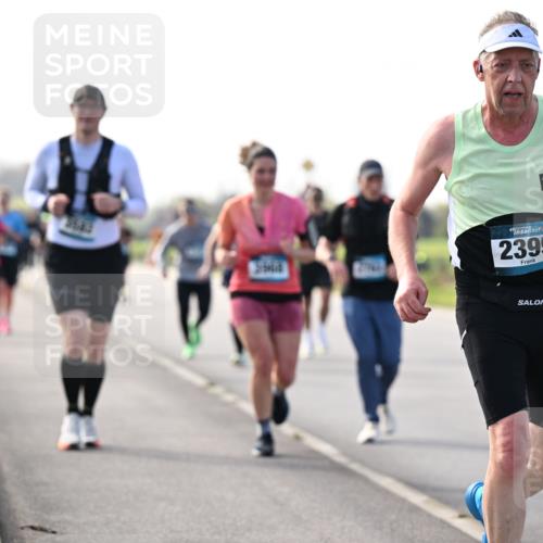 12.04.2026 - 45. Internationalen Wilhelmsburger Insellauf Dr. Thomas Lammeyer http://msf.ph/oto/9445926 12.04.2026 10:24:52 Laufen 2399, 47 meine-sportfotos.de