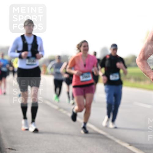 12.04.2026 - 45. Internationalen Wilhelmsburger Insellauf Dr. Thomas Lammeyer http://msf.ph/oto/9445929 12.04.2026 10:24:53 Laufen 2399 meine-sportfotos.de
