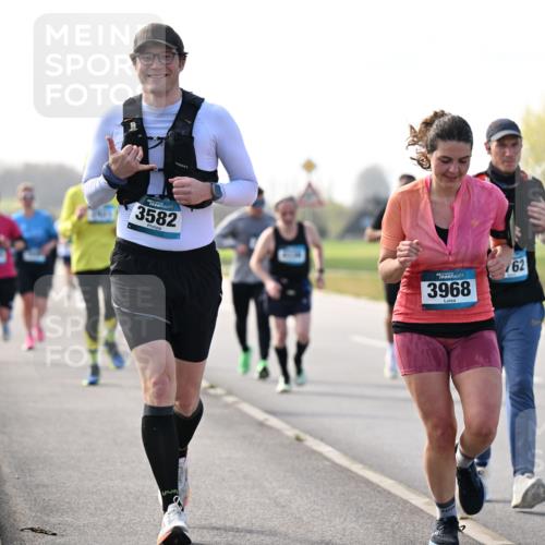 12.04.2026 - 45. Internationalen Wilhelmsburger Insellauf Dr. Thomas Lammeyer http://msf.ph/oto/9445936 12.04.2026 10:24:54 Laufen 3582, 3968 meine-sportfotos.de