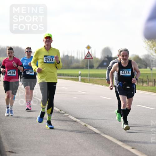 12.04.2026 - 45. Internationalen Wilhelmsburger Insellauf Dr. Thomas Lammeyer http://msf.ph/oto/9445951 12.04.2026 10:24:56 Laufen 2921, 2579, 2600, 4338 meine-sportfotos.de