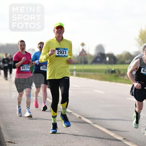 12.04.2026 - 45. Internationalen Wilhelmsburger Insellauf Dr. Thomas Lammeyer http://msf.ph/oto/9445959 12.04.2026 10:24:57 Laufen 2579, 2600, 2921, 4338 meine-sportfotos.de