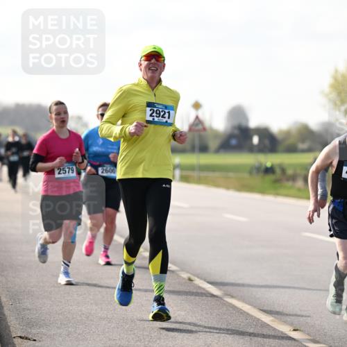 12.04.2026 - 45. Internationalen Wilhelmsburger Insellauf Dr. Thomas Lammeyer http://msf.ph/oto/9445960 12.04.2026 10:24:57 Laufen 2579, 2600, 2921, 4338 meine-sportfotos.de