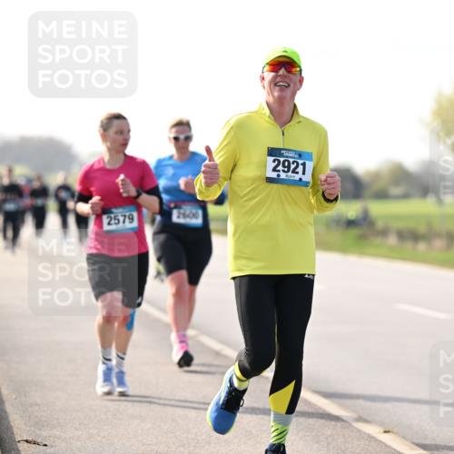 12.04.2026 - 45. Internationalen Wilhelmsburger Insellauf Dr. Thomas Lammeyer http://msf.ph/oto/9445964 12.04.2026 10:24:58 Laufen 2579, 2921, 433 meine-sportfotos.de