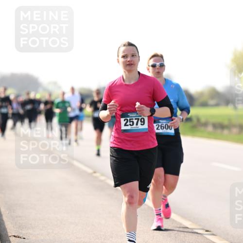 12.04.2026 - 45. Internationalen Wilhelmsburger Insellauf Dr. Thomas Lammeyer http://msf.ph/oto/9445973 12.04.2026 10:25:00 Laufen 45, 2579, 2600 meine-sportfotos.de