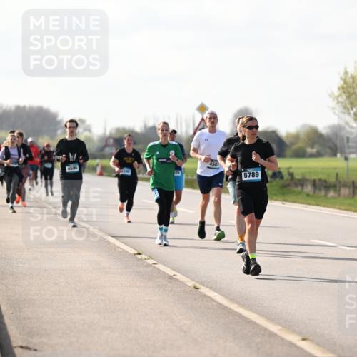 12.04.2026 - 45. Internationalen Wilhelmsburger Insellauf Dr. Thomas Lammeyer http://msf.ph/oto/9445981 12.04.2026 10:25:04 Laufen 4503, 4596, 5789 meine-sportfotos.de