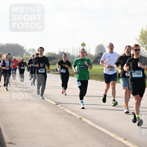 12.04.2026 - 45. Internationalen Wilhelmsburger Insellauf Dr. Thomas Lammeyer http://msf.ph/oto/9445989 12.04.2026 10:25:06 Laufen 4596, 4390, 4503, 31, 5789, 01 meine-sportfotos.de