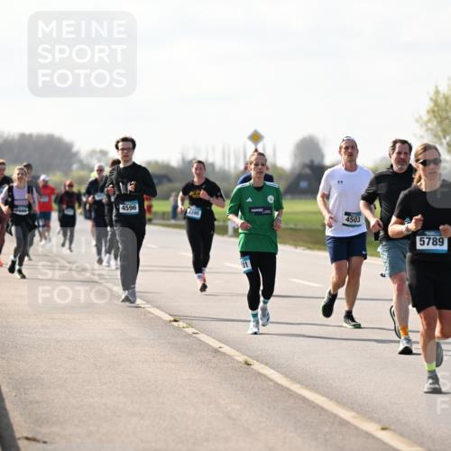 12.04.2026 - 45. Internationalen Wilhelmsburger Insellauf Dr. Thomas Lammeyer http://msf.ph/oto/9445990 12.04.2026 10:25:06 Laufen 4596, 390, 101, 4503, 5789 meine-sportfotos.de