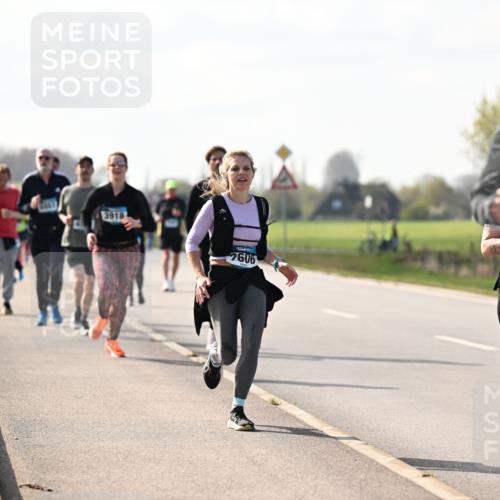 12.04.2026 - 45. Internationalen Wilhelmsburger Insellauf Dr. Thomas Lammeyer http://msf.ph/oto/9446027 12.04.2026 10:25:12 Laufen 3918, 2606, 4596 meine-sportfotos.de