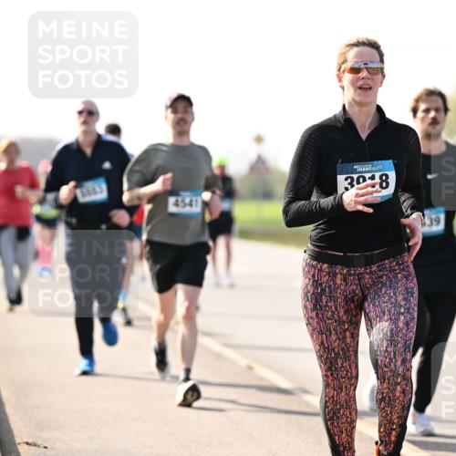 12.04.2026 - 45. Internationalen Wilhelmsburger Insellauf Dr. Thomas Lammeyer http://msf.ph/oto/9446055 12.04.2026 10:25:16 Laufen 4541, 3018 meine-sportfotos.de