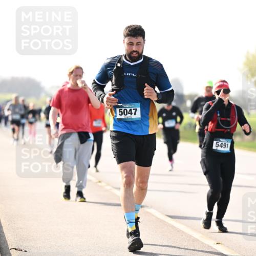 12.04.2026 - 45. Internationalen Wilhelmsburger Insellauf Dr. Thomas Lammeyer http://msf.ph/oto/9446080 12.04.2026 10:25:20 Laufen 5047, 5491 meine-sportfotos.de