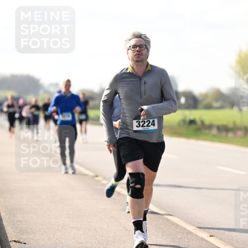 12.04.2026 - 45. Internationalen Wilhelmsburger Insellauf Dr. Thomas Lammeyer http://msf.ph/oto/9446126 12.04.2026 10:25:33 Laufen 3224 meine-sportfotos.de