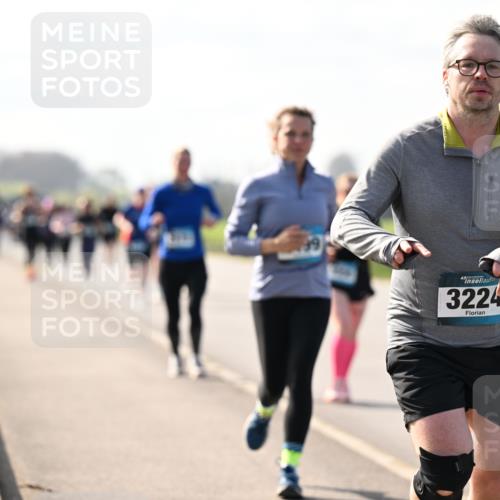 12.04.2026 - 45. Internationalen Wilhelmsburger Insellauf Dr. Thomas Lammeyer http://msf.ph/oto/9446136 12.04.2026 10:25:35 Laufen 3224 meine-sportfotos.de