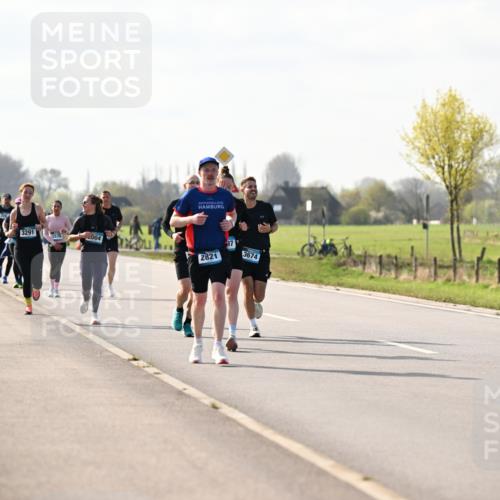 12.04.2026 - 45. Internationalen Wilhelmsburger Insellauf Dr. Thomas Lammeyer http://msf.ph/oto/9446157 12.04.2026 10:25:40 Laufen 3291, 5576, 004, 2821, 97, 3674 meine-sportfotos.de