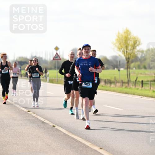12.04.2026 - 45. Internationalen Wilhelmsburger Insellauf Dr. Thomas Lammeyer http://msf.ph/oto/9446169 12.04.2026 10:25:42 Laufen 3291, 2004, 31, 4, 2821, 4 meine-sportfotos.de