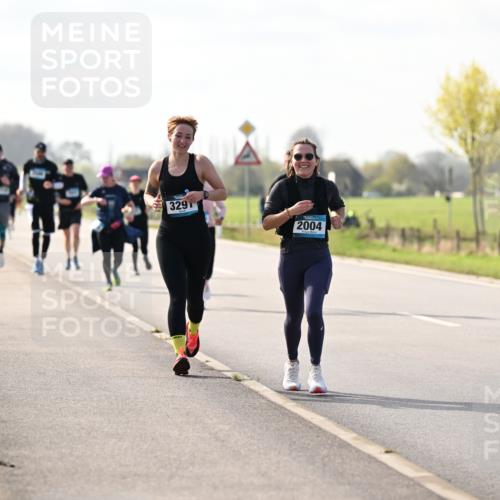 12.04.2026 - 45. Internationalen Wilhelmsburger Insellauf Dr. Thomas Lammeyer http://msf.ph/oto/9446193 12.04.2026 10:25:45 Laufen 329, 2004 meine-sportfotos.de