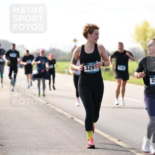 12.04.2026 - 45. Internationalen Wilhelmsburger Insellauf Dr. Thomas Lammeyer http://msf.ph/oto/9446205 12.04.2026 10:25:48 Laufen 3292, 2004 meine-sportfotos.de