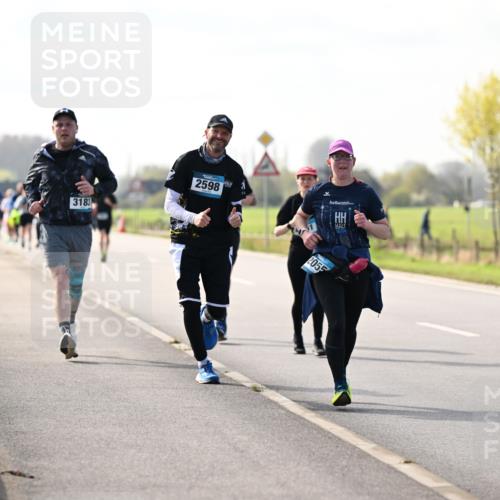 12.04.2026 - 45. Internationalen Wilhelmsburger Insellauf Dr. Thomas Lammeyer http://msf.ph/oto/9446231 12.04.2026 10:25:52 Laufen 3183, 2598, 2055 meine-sportfotos.de