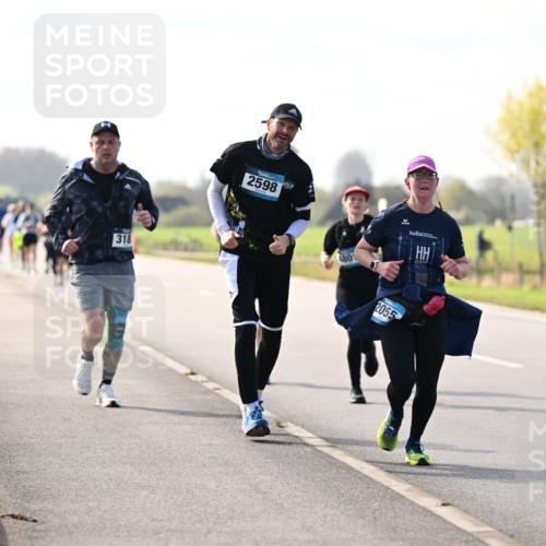 12.04.2026 - 45. Internationalen Wilhelmsburger Insellauf Dr. Thomas Lammeyer http://msf.ph/oto/9446235 12.04.2026 10:25:52 Laufen 318, 2598, 80, 2055 meine-sportfotos.de