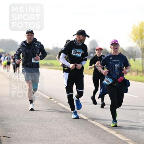 12.04.2026 - 45. Internationalen Wilhelmsburger Insellauf Dr. Thomas Lammeyer http://msf.ph/oto/9446237 12.04.2026 10:25:53 Laufen 310, 2598, 055 meine-sportfotos.de
