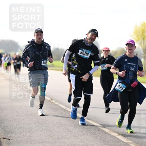 12.04.2026 - 45. Internationalen Wilhelmsburger Insellauf Dr. Thomas Lammeyer http://msf.ph/oto/9446239 12.04.2026 10:25:53 Laufen 318, 2598, 4801, 055 meine-sportfotos.de