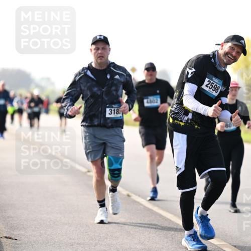 12.04.2026 - 45. Internationalen Wilhelmsburger Insellauf Dr. Thomas Lammeyer http://msf.ph/oto/9446247 12.04.2026 10:25:54 Laufen 318, 45, 2598, 80, 055 meine-sportfotos.de