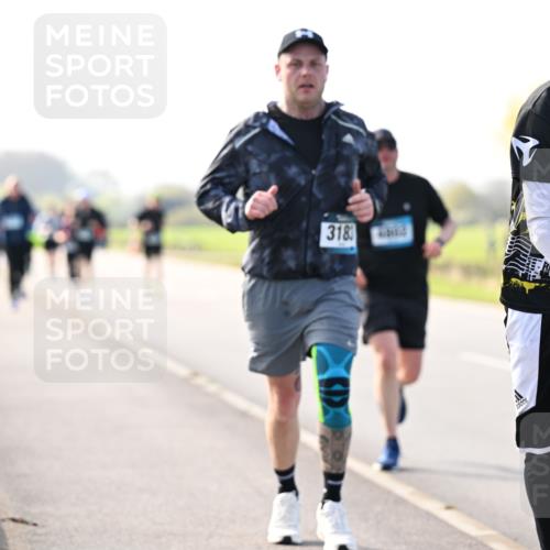 12.04.2026 - 45. Internationalen Wilhelmsburger Insellauf Dr. Thomas Lammeyer http://msf.ph/oto/9446253 12.04.2026 10:25:55 Laufen 318, 2598 meine-sportfotos.de