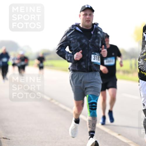12.04.2026 - 45. Internationalen Wilhelmsburger Insellauf Dr. Thomas Lammeyer http://msf.ph/oto/9446254 12.04.2026 10:25:55 Laufen 318, 2598 meine-sportfotos.de