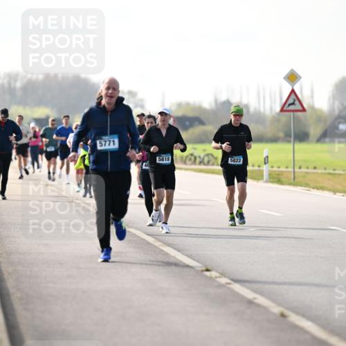 12.04.2026 - 45. Internationalen Wilhelmsburger Insellauf Dr. Thomas Lammeyer http://msf.ph/oto/9446265 12.04.2026 10:26:00 Laufen 5771, 46, 5618, 5822 meine-sportfotos.de